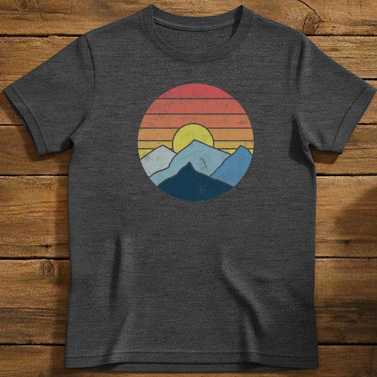 Retro Peaks T-Shirt In Dark Heather / S Lightweight adventure tee for outdoor lovers Perfect for hiking camping or road trips Made from soft breathable cotton for all-day comfort Ideal for nature lovers and adventurers FAYO Threads outdoor apparel remember Fun Awaits You Outside