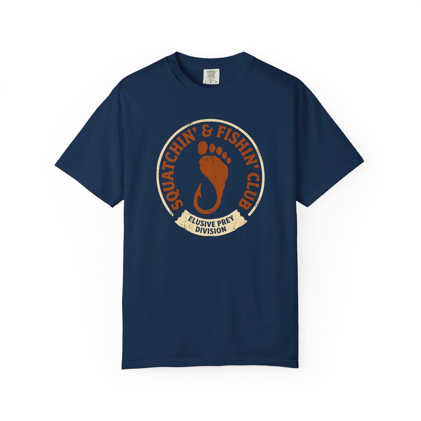 Squatchin' & Fishin' Club T-Shirt In Navy / S Lightweight adventure tee for outdoor lovers Perfect for hiking camping or road trips Made from soft breathable cotton for all-day comfort Ideal for nature lovers and adventurers FAYO Threads outdoor apparel remember Fun Awaits You Outside