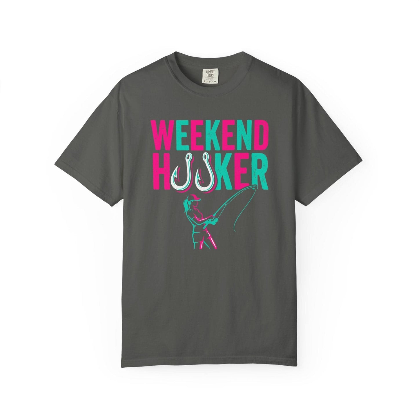 Weekend Hooker T-Shirt In Pepper / S Lightweight adventure tee for outdoor lovers Perfect for hiking camping or road trips Made from soft breathable cotton for all-day comfort Ideal for nature lovers and adventurers FAYO Threads outdoor apparel remember Fun Awaits You Outside